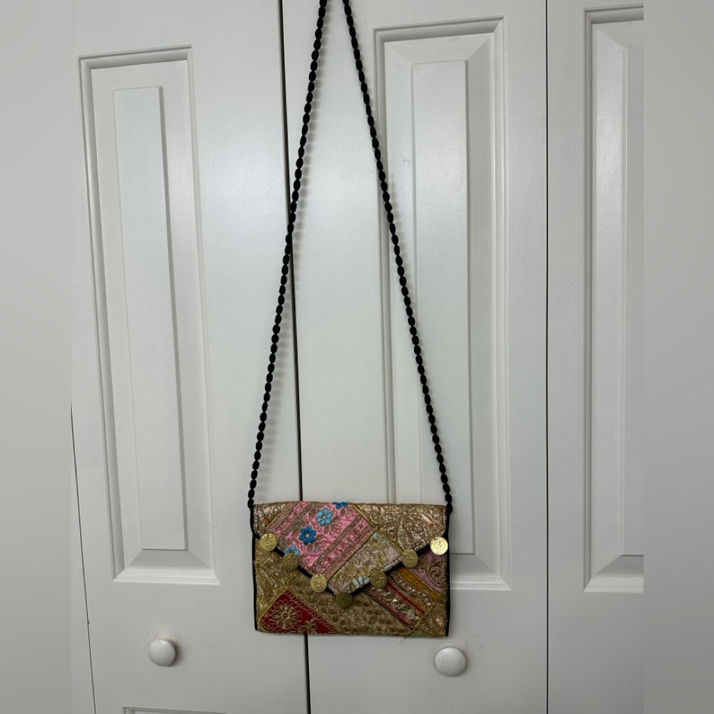 Sale‼️Multicolor Embroidered Gold Zari Coin Women's Boho Bag